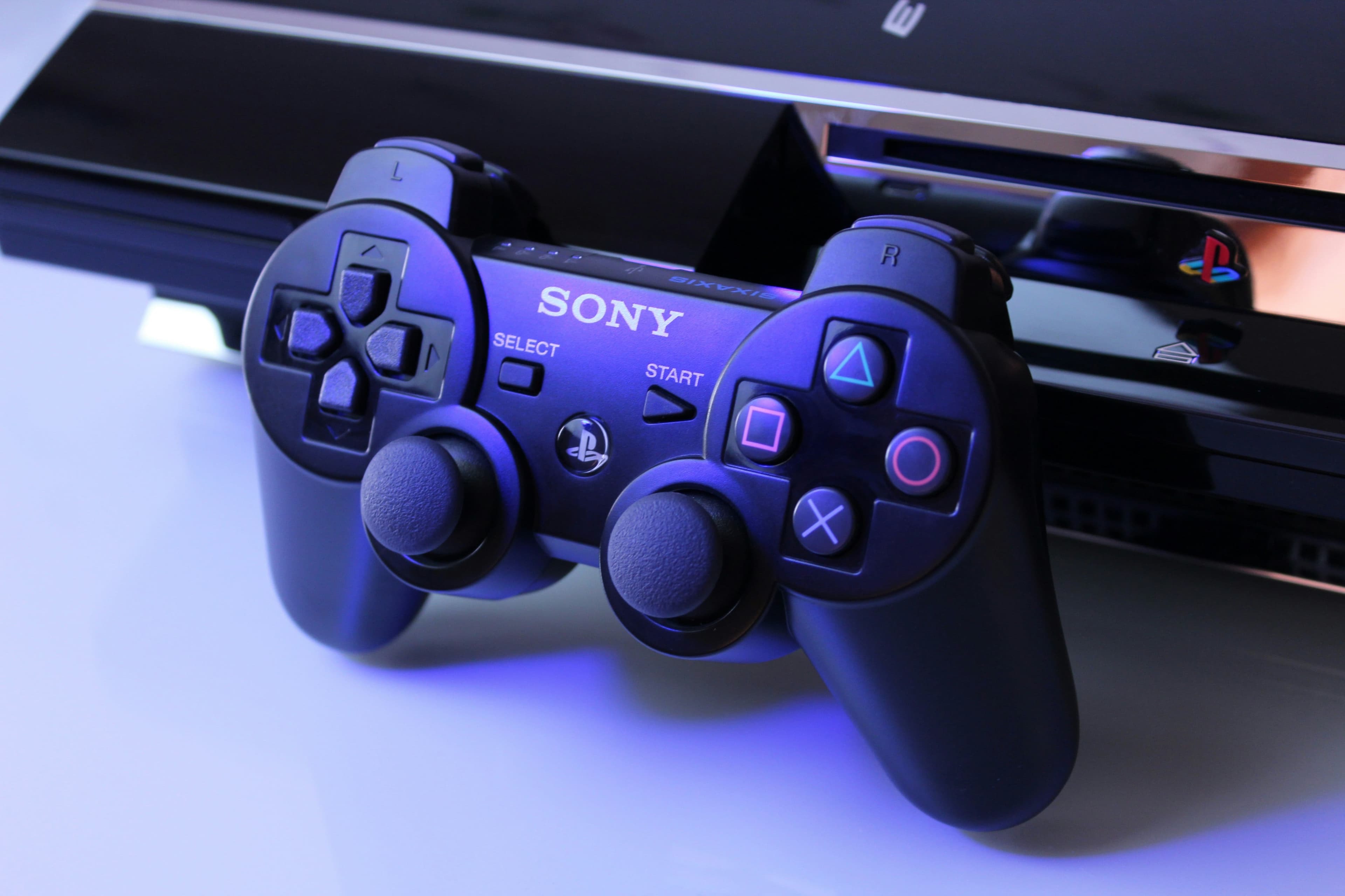 Gaming console